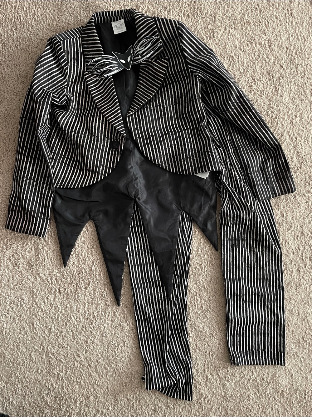 Jack Skellington 9/10 costume